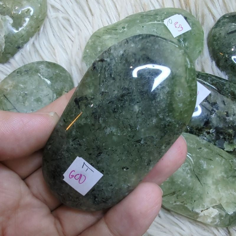 prehnite protection palm stone