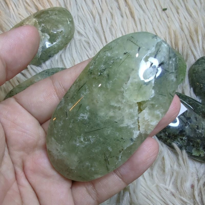prehnite protection palm stone