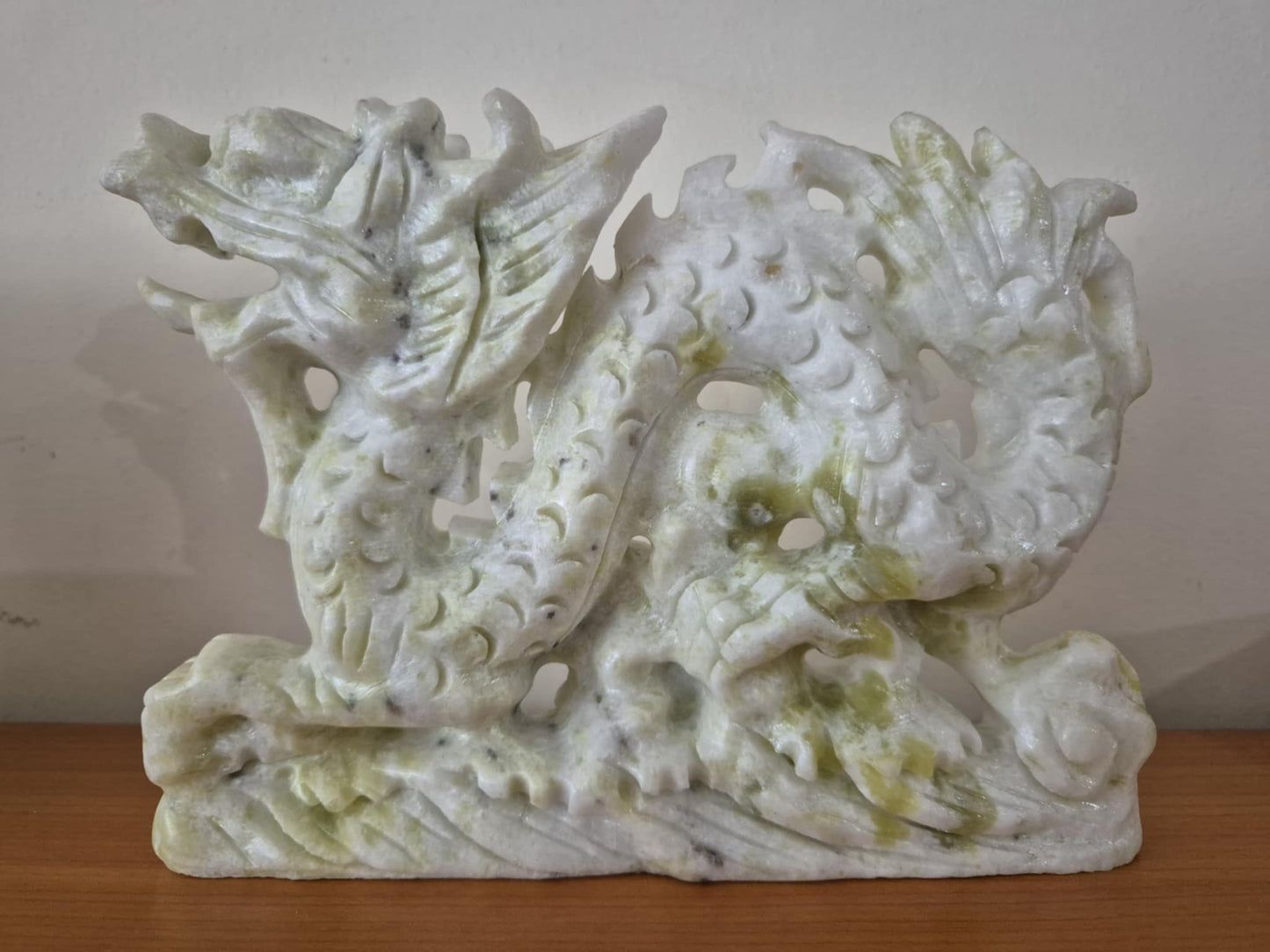 Xiu Yan Jade Dragon Carving