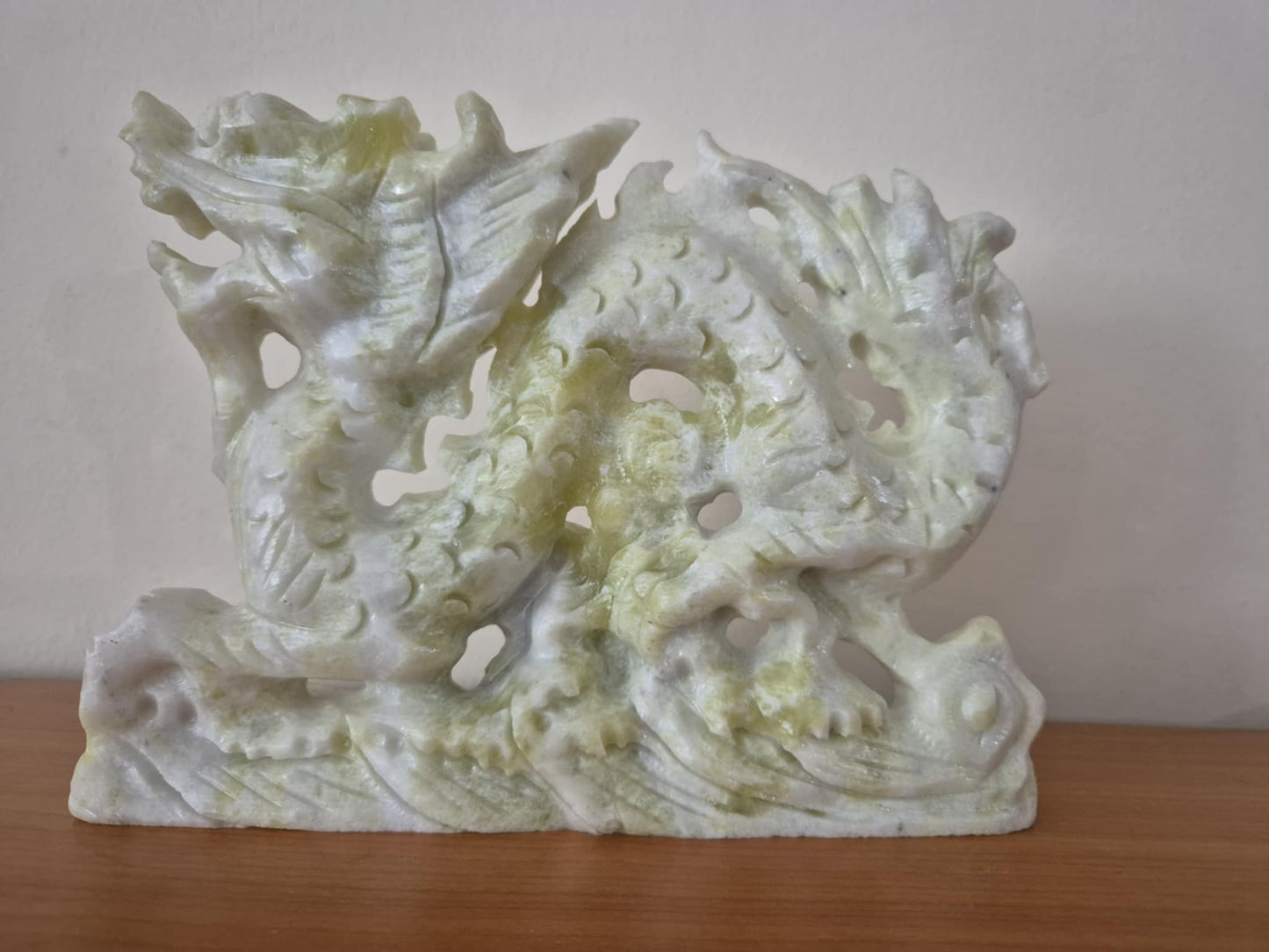 Xiu Yan Jade Dragon Carving