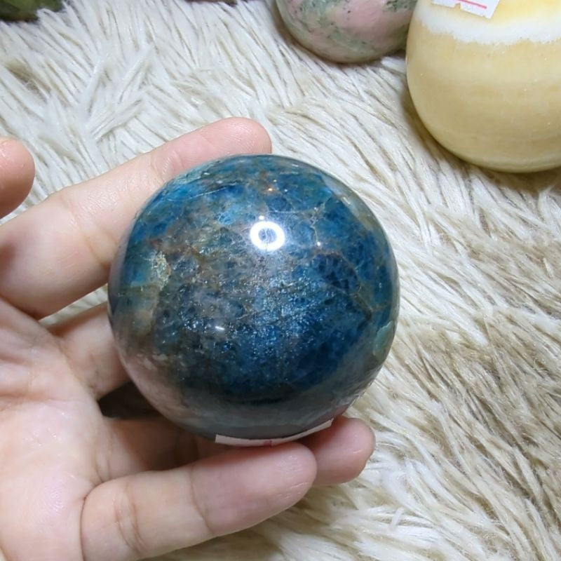 apatite crystal sphere