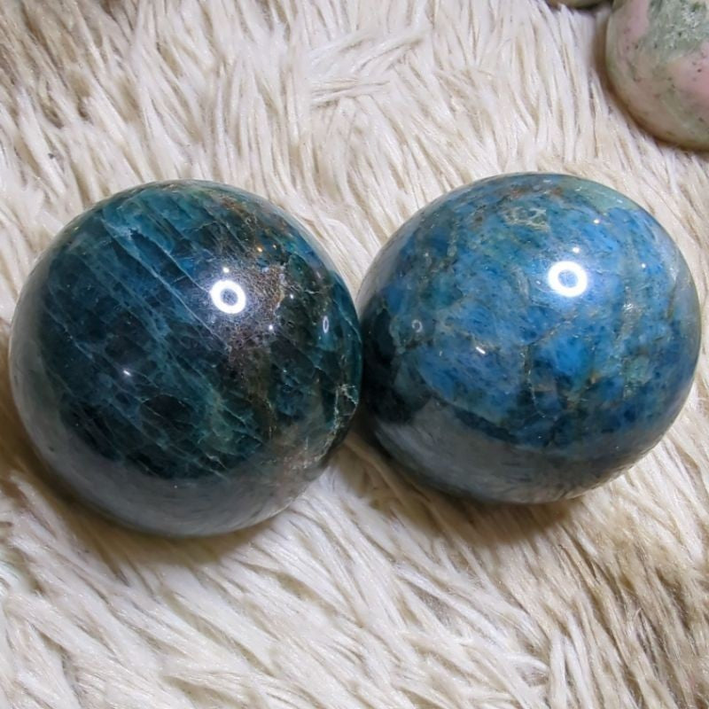 apatite crystal sphere