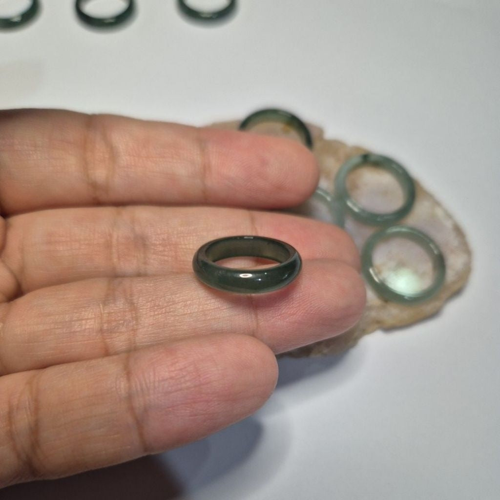 Authentic Blue water jade ring size 2.5-4
