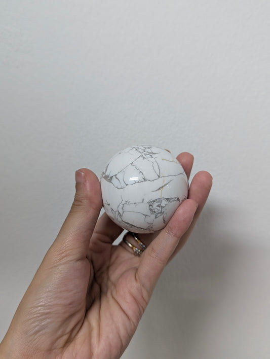 Howlite Sphere (with Free Stand!)