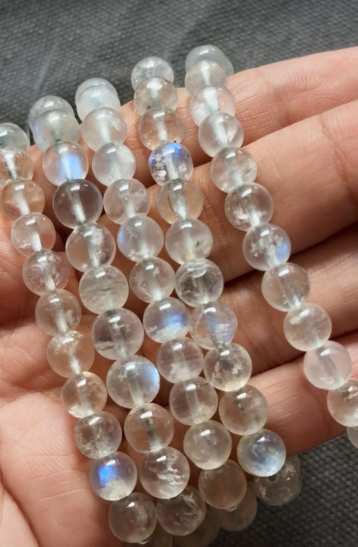 White Moonstone Bracelet (7mm)