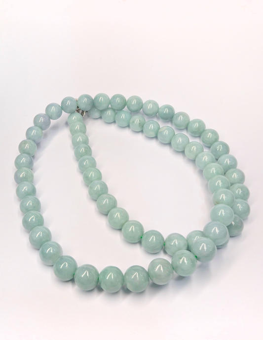 Burmese Green Apple Jade Necklace with Certificate of Authenticity