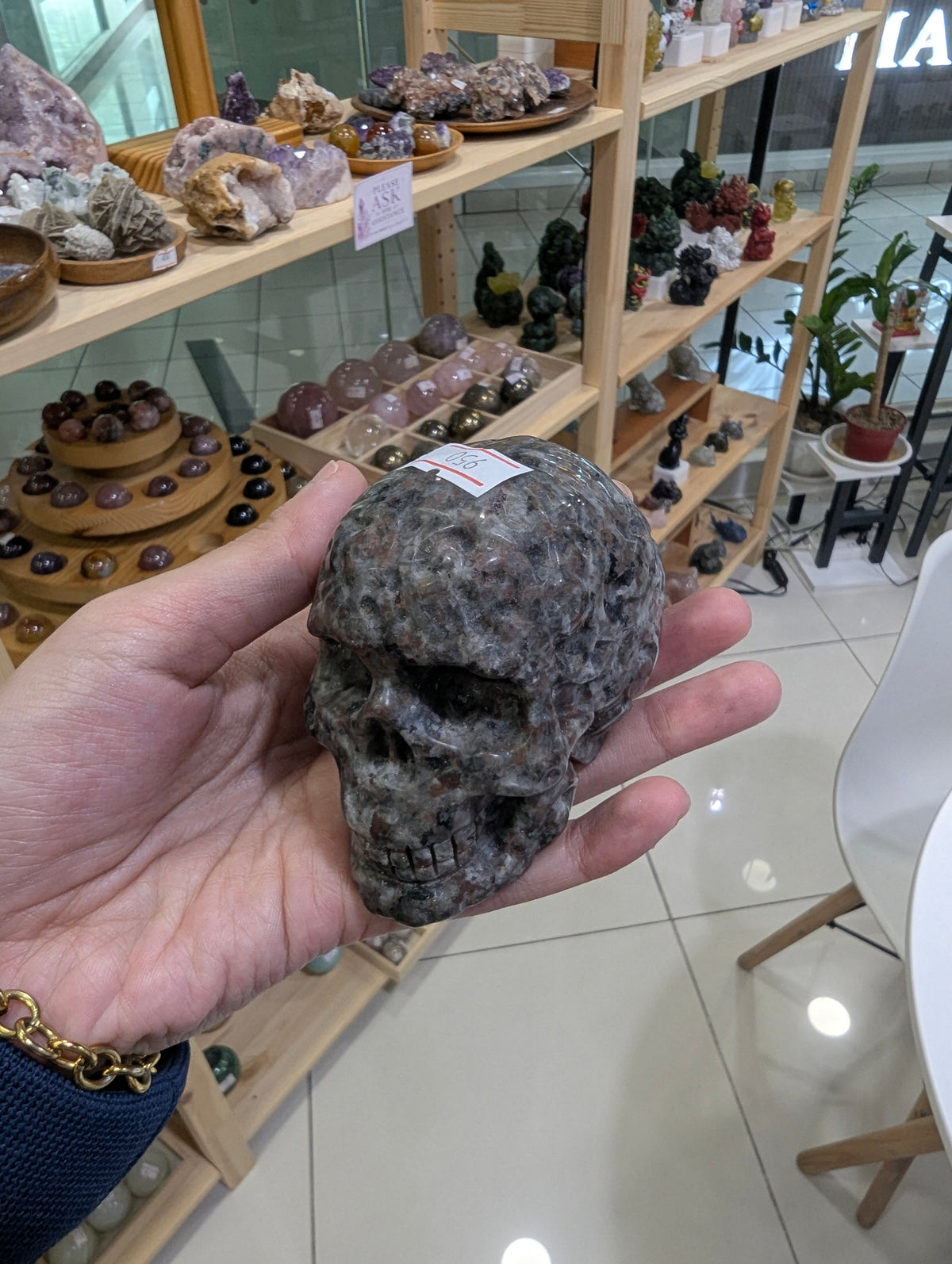 Yooperlite Skull Figurine