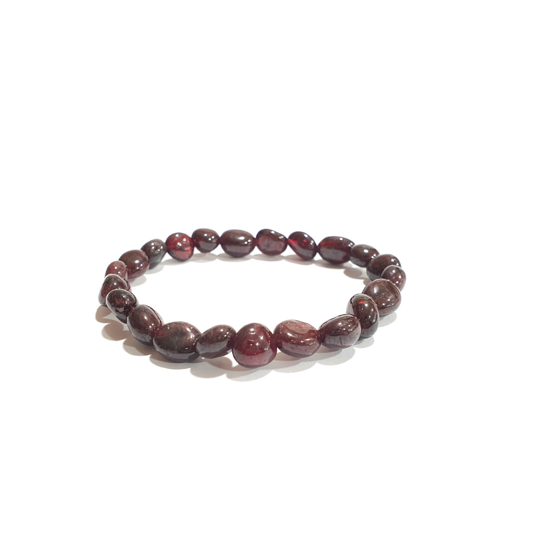 Garnet Pebbles Gemstone bracelet